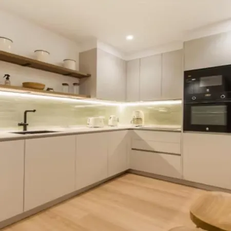 Prekrasan I Udoban Stan Apartman