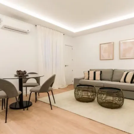 Apartman Prekrasan I Udoban Stan *